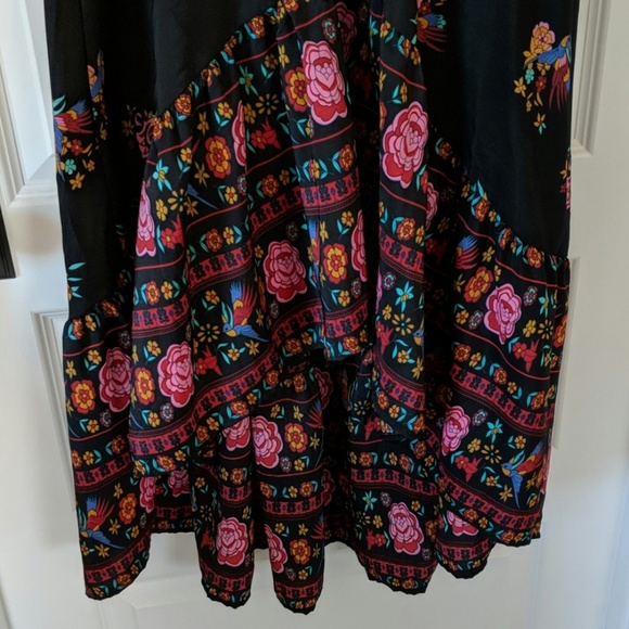 Dress - Picture 3 of 5